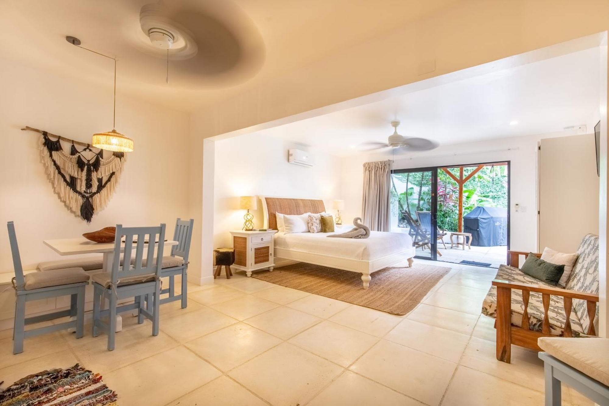 Casa Vitality Bed And Breakfast - Playa Guiones, Nosara - 4 Minute Walk To The Beach 外观 照片